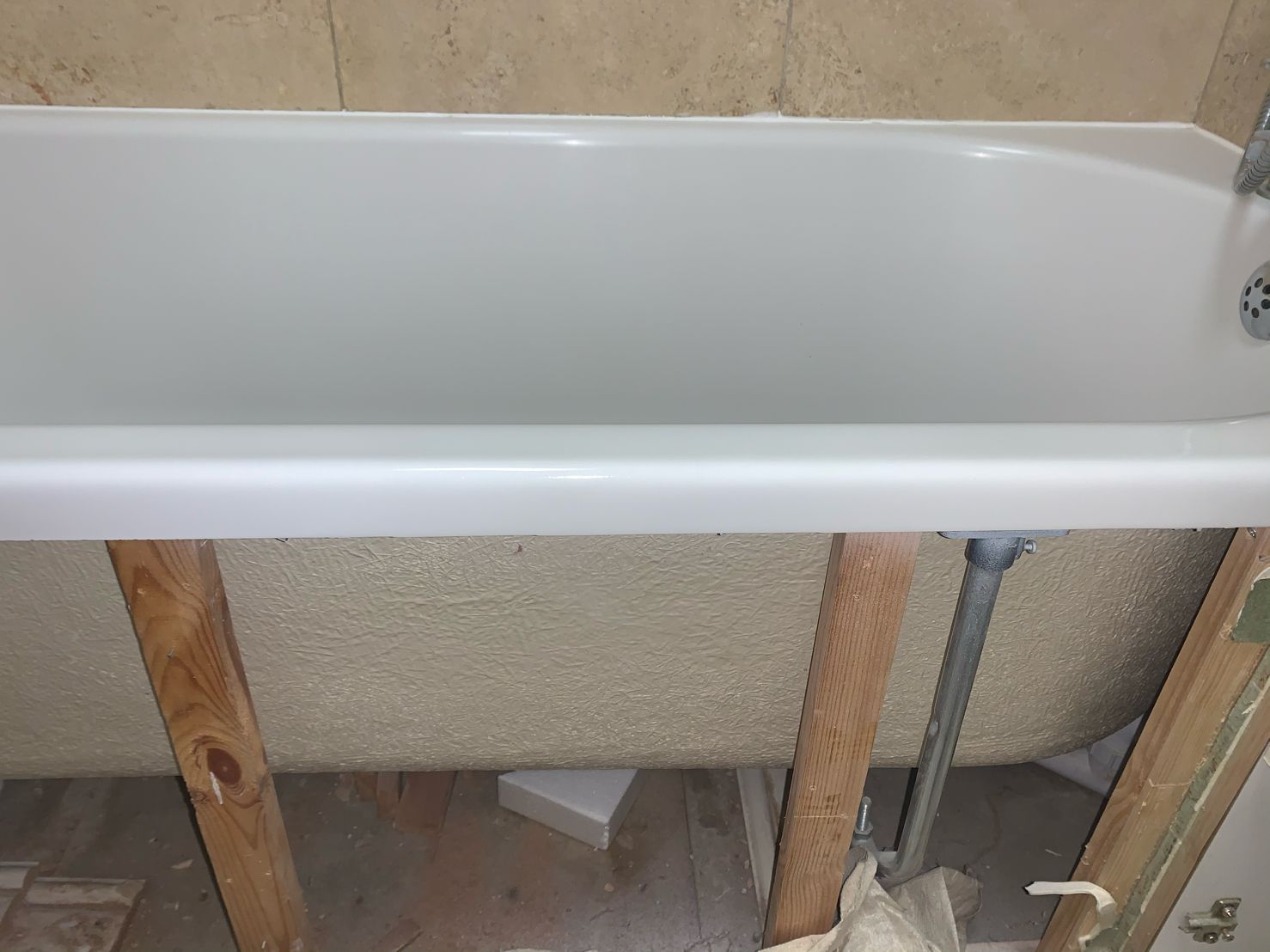 Chipped bath repair